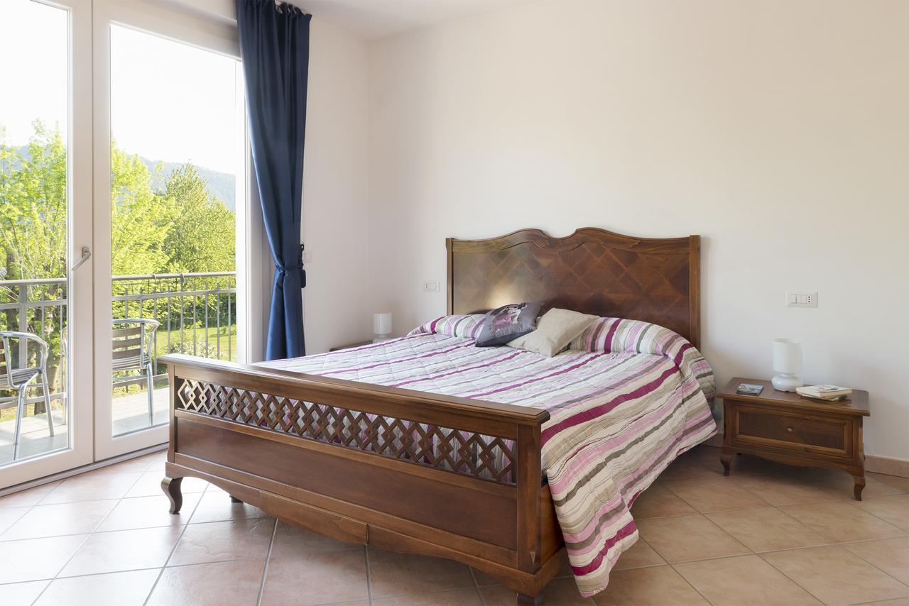 Agriturismo Al Motto Cambiasca エクステリア 写真